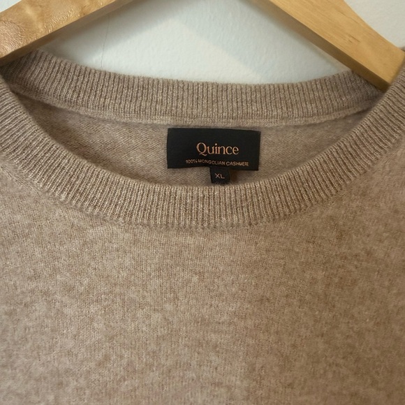 Quince Mongolian Cashmere Crewneck Sweater Size XL, Oatmeal Quiet Luxury - Picture 7 of 14